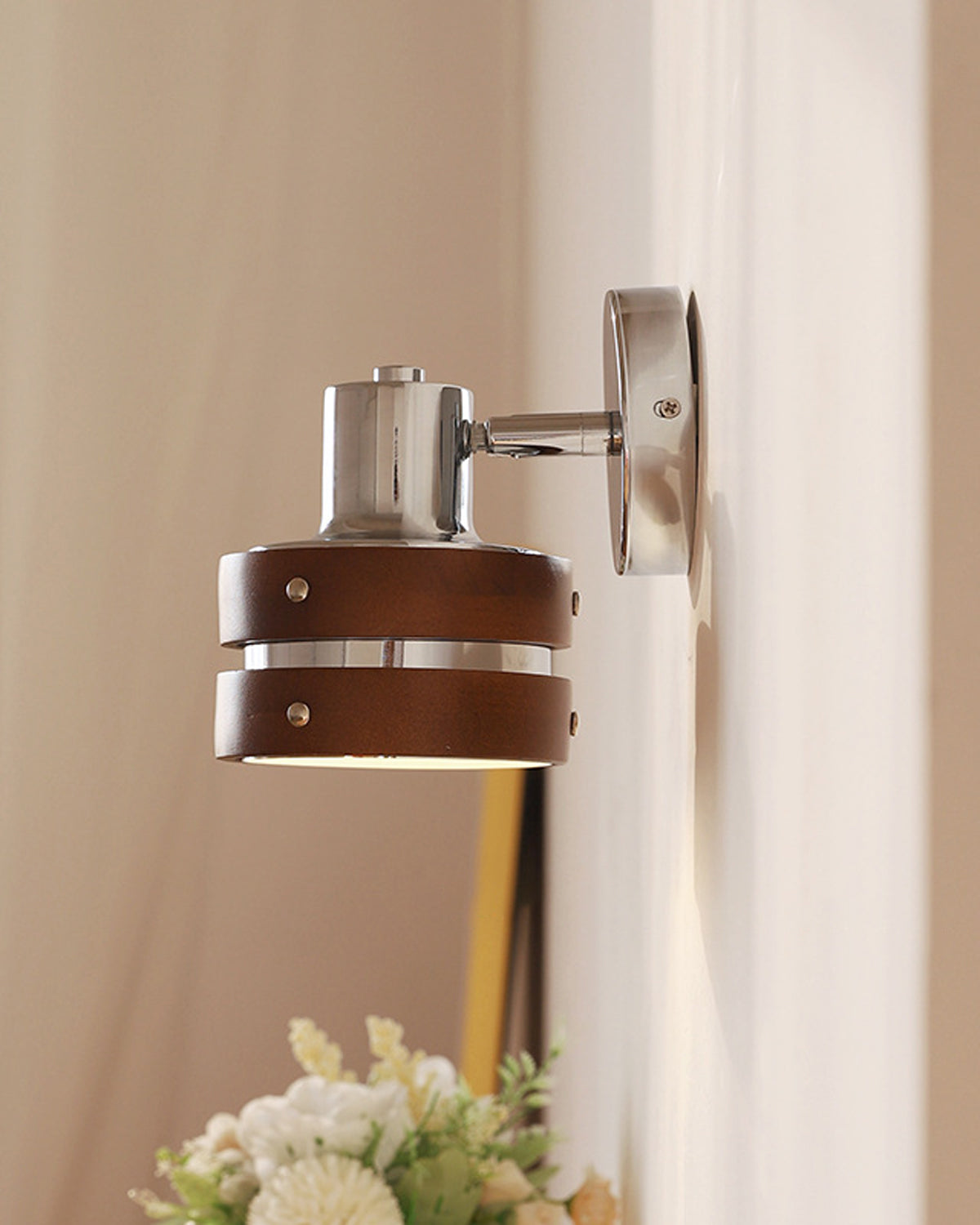 Woodwish Wall Lamp