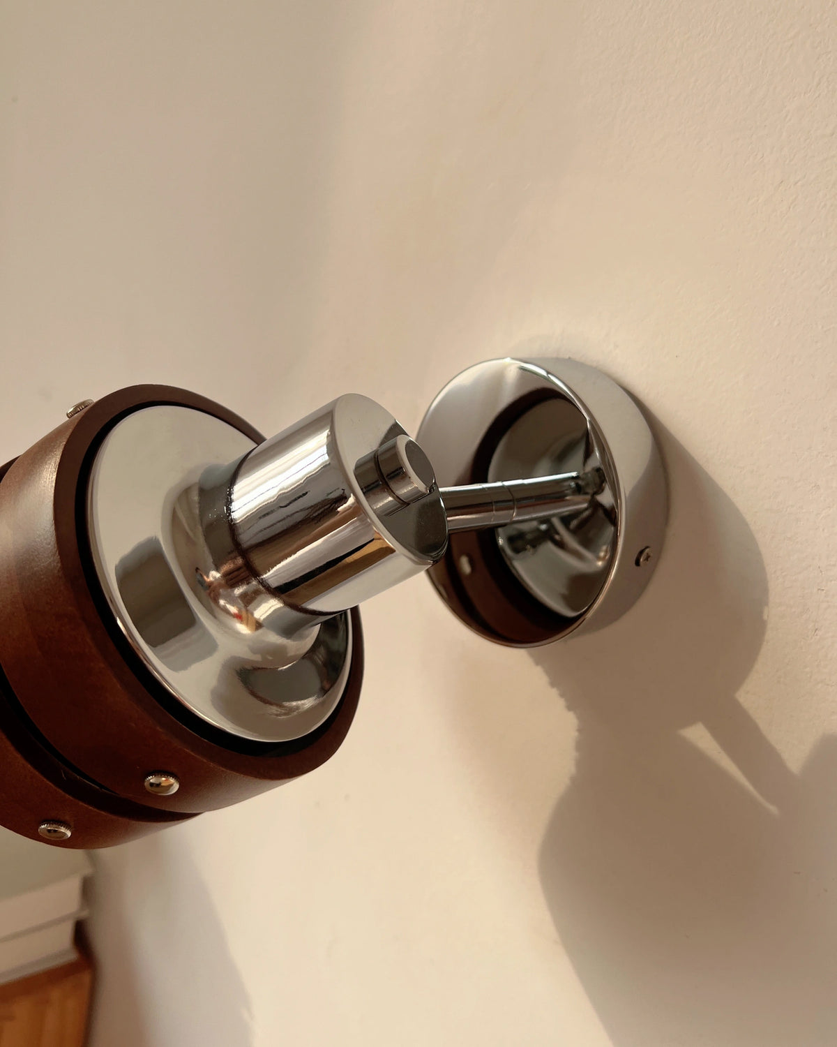 Woodwish Wall Lamp