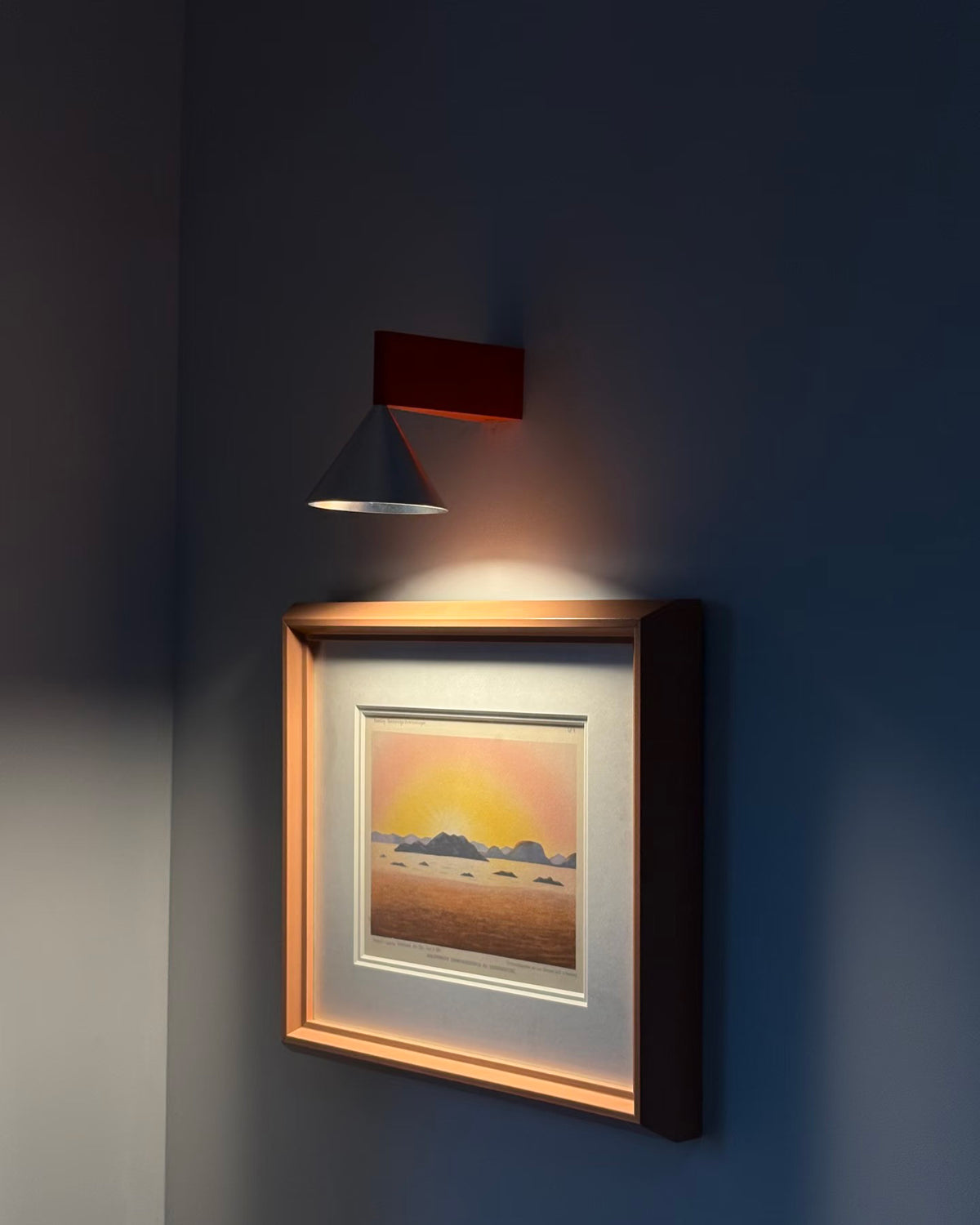 Arlo Wall Lamp