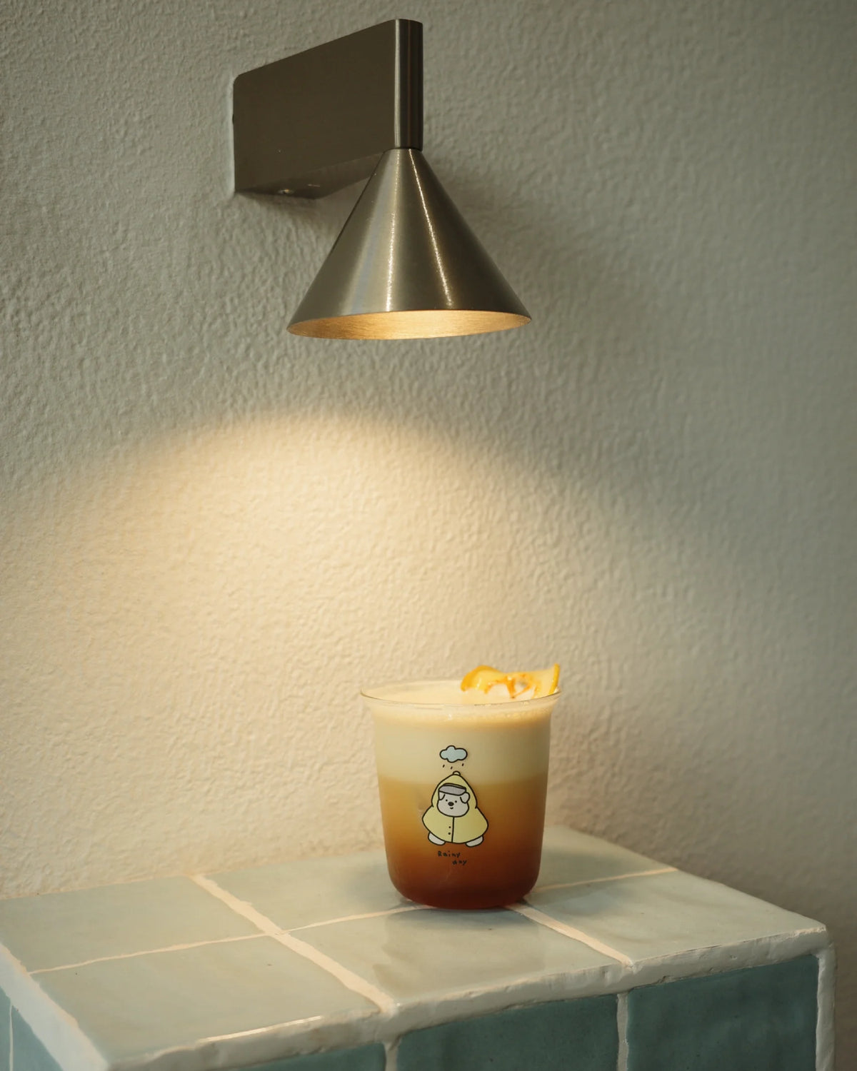 Arlo Wall Lamp