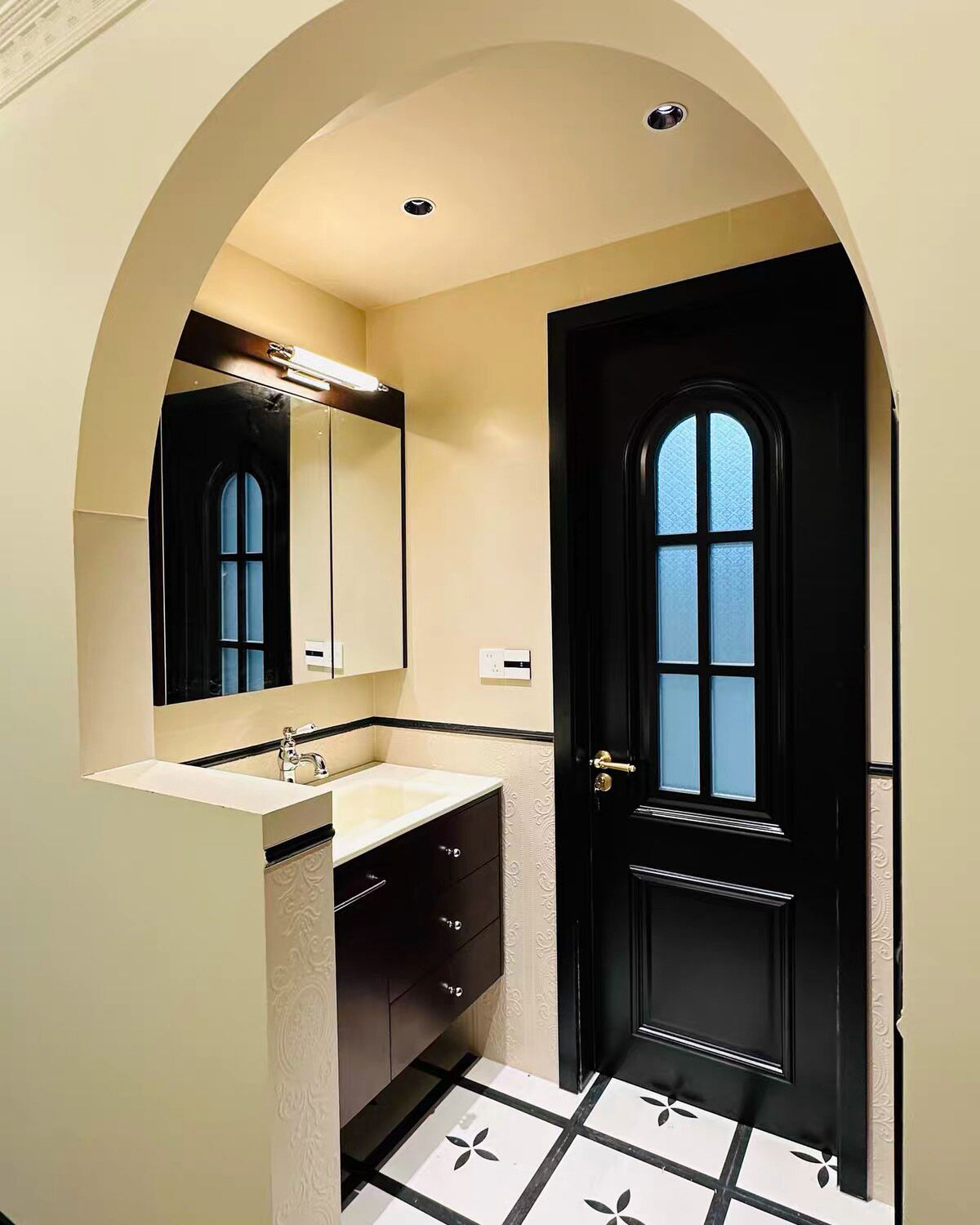 Atelier Opal Mirror Wall Light