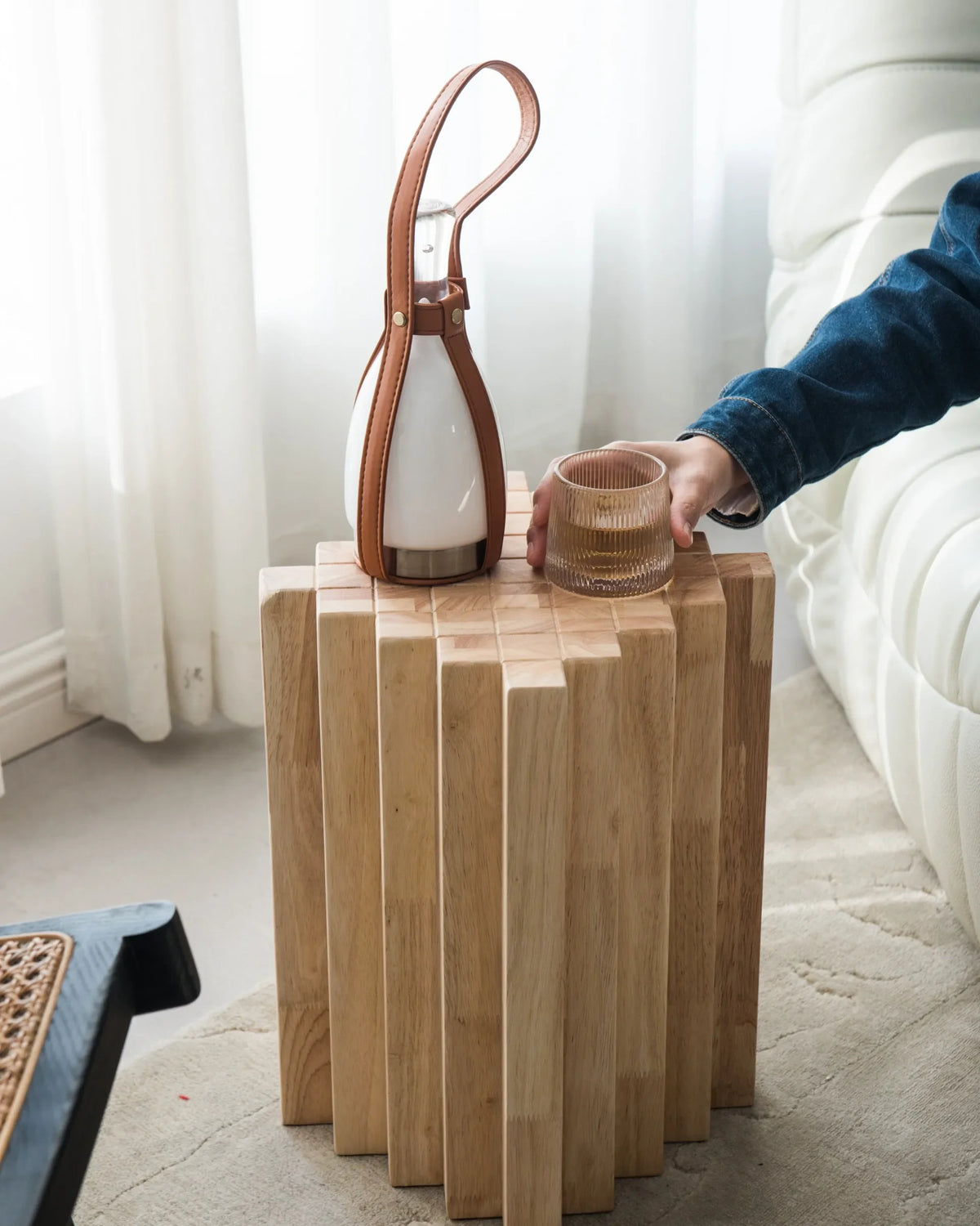 Bell Portable Battery Table Lamp