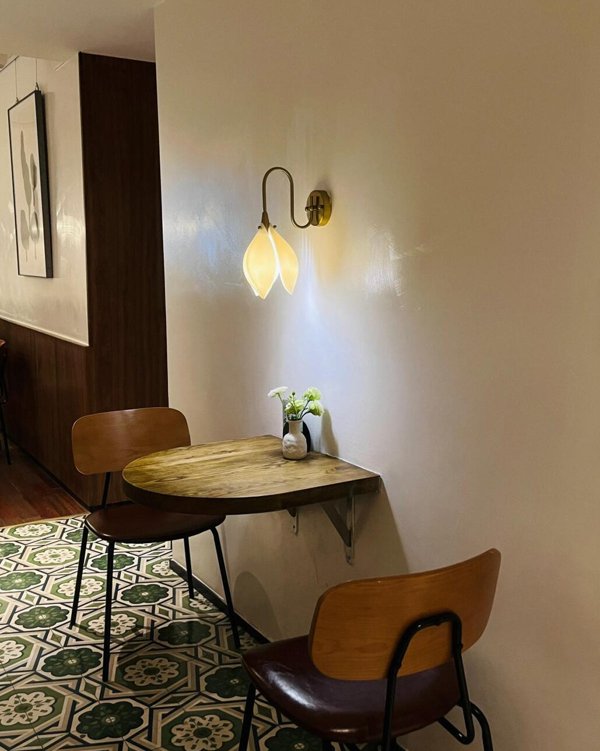 Bloom Wall Light