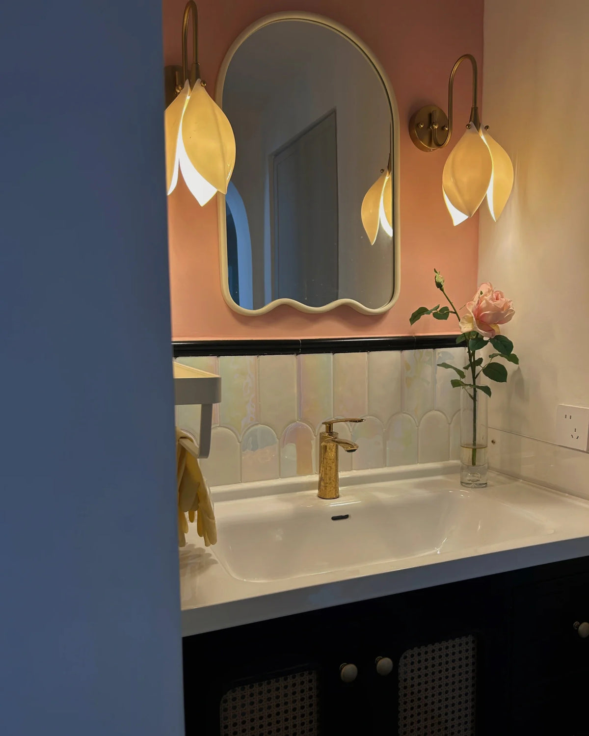 Bloom Wall Light