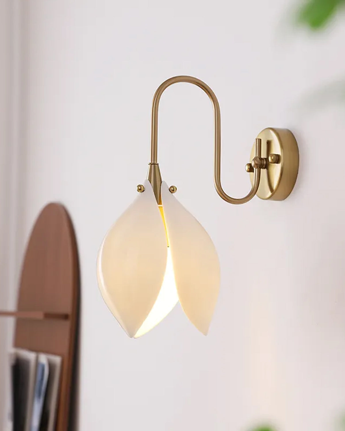 Bloom Wall Light