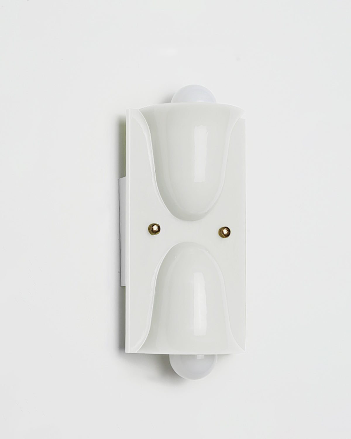 Calle Sculpt Wall Sconce