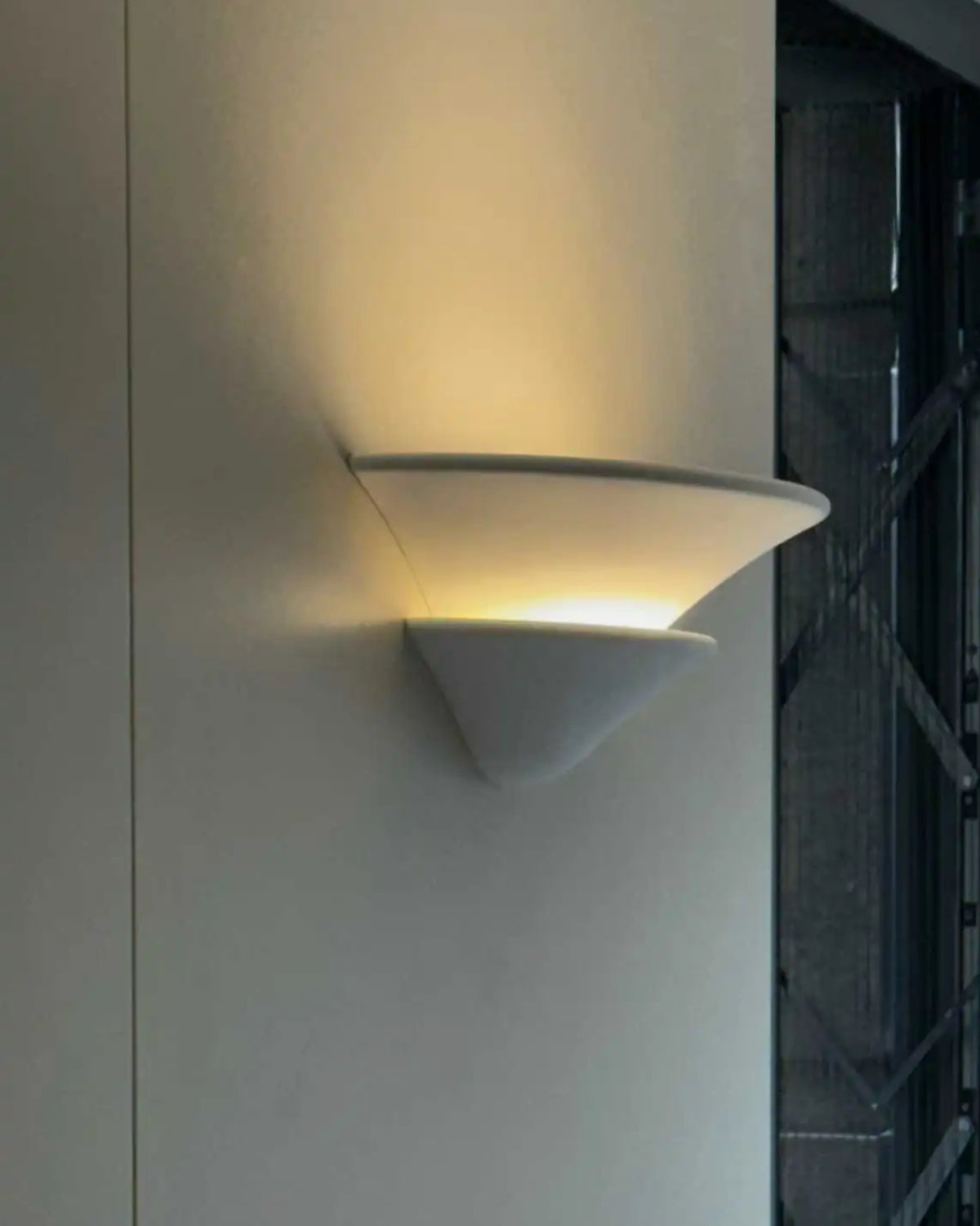 Classic Plaster Wall Sconce