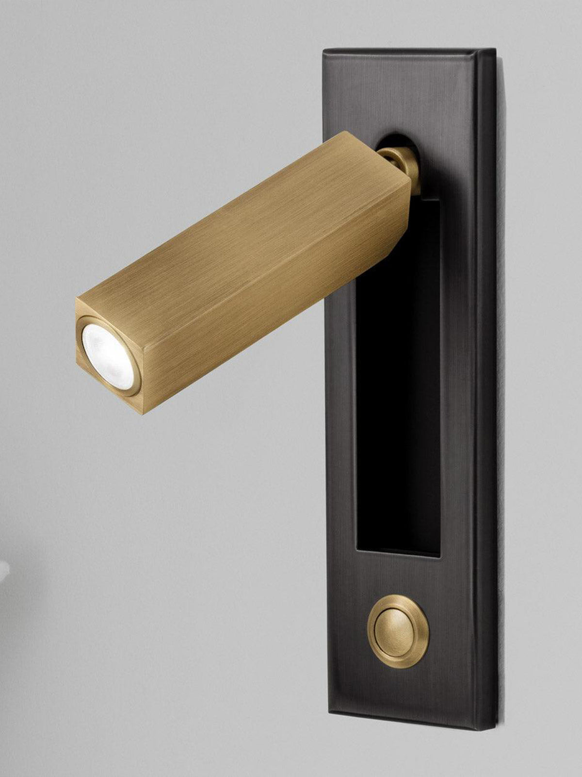 Embedded Bedside Sconce-elegalight