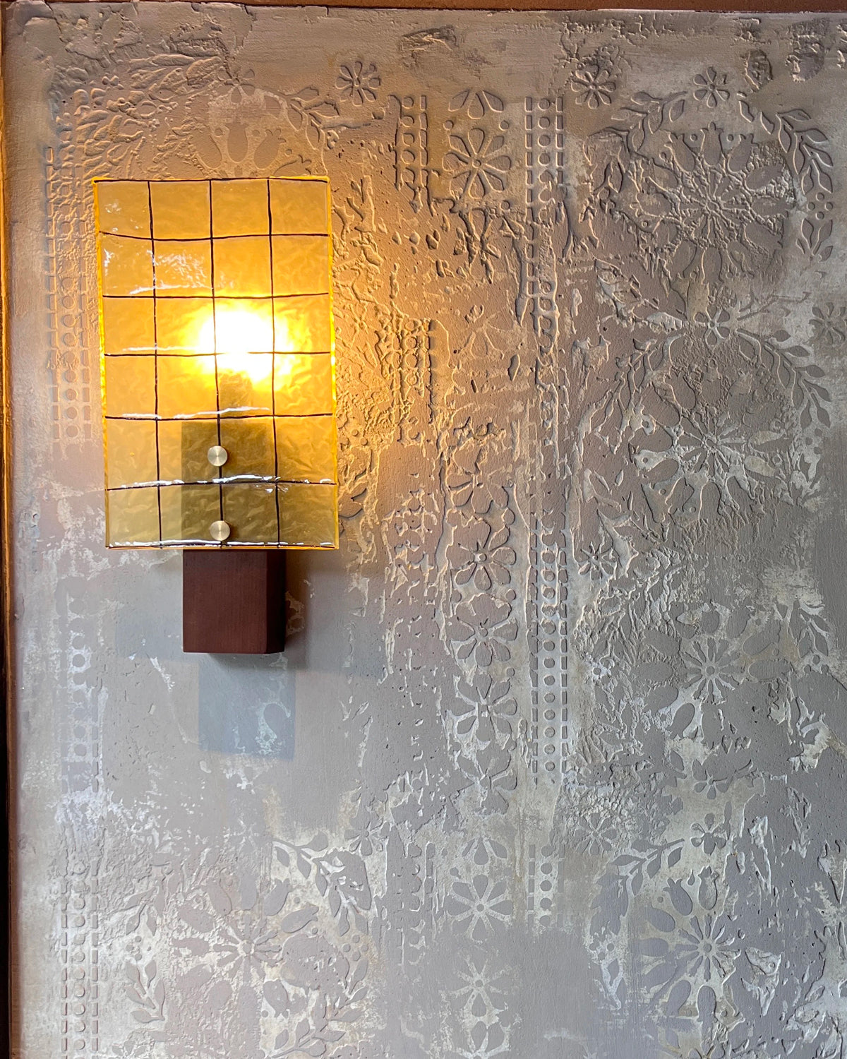 Ember Lattice Wall Sconce