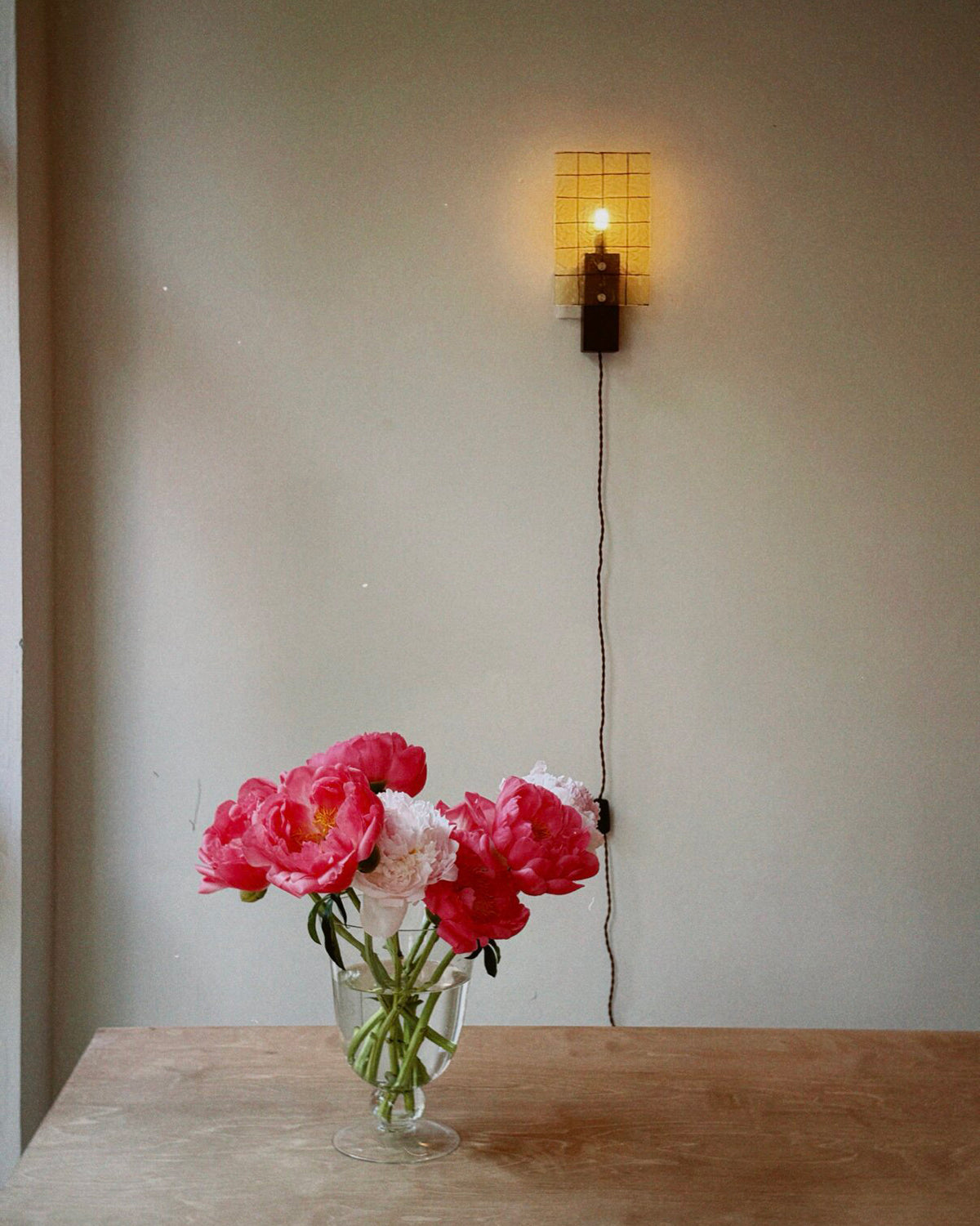 Ember Lattice Wall Sconce