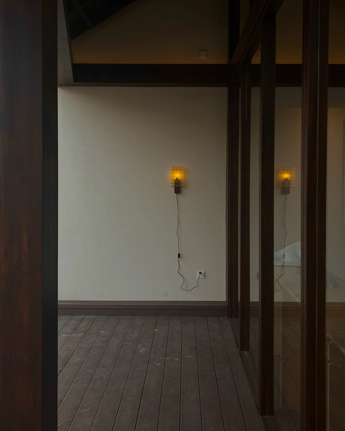 Ember Lattice Wall Sconce