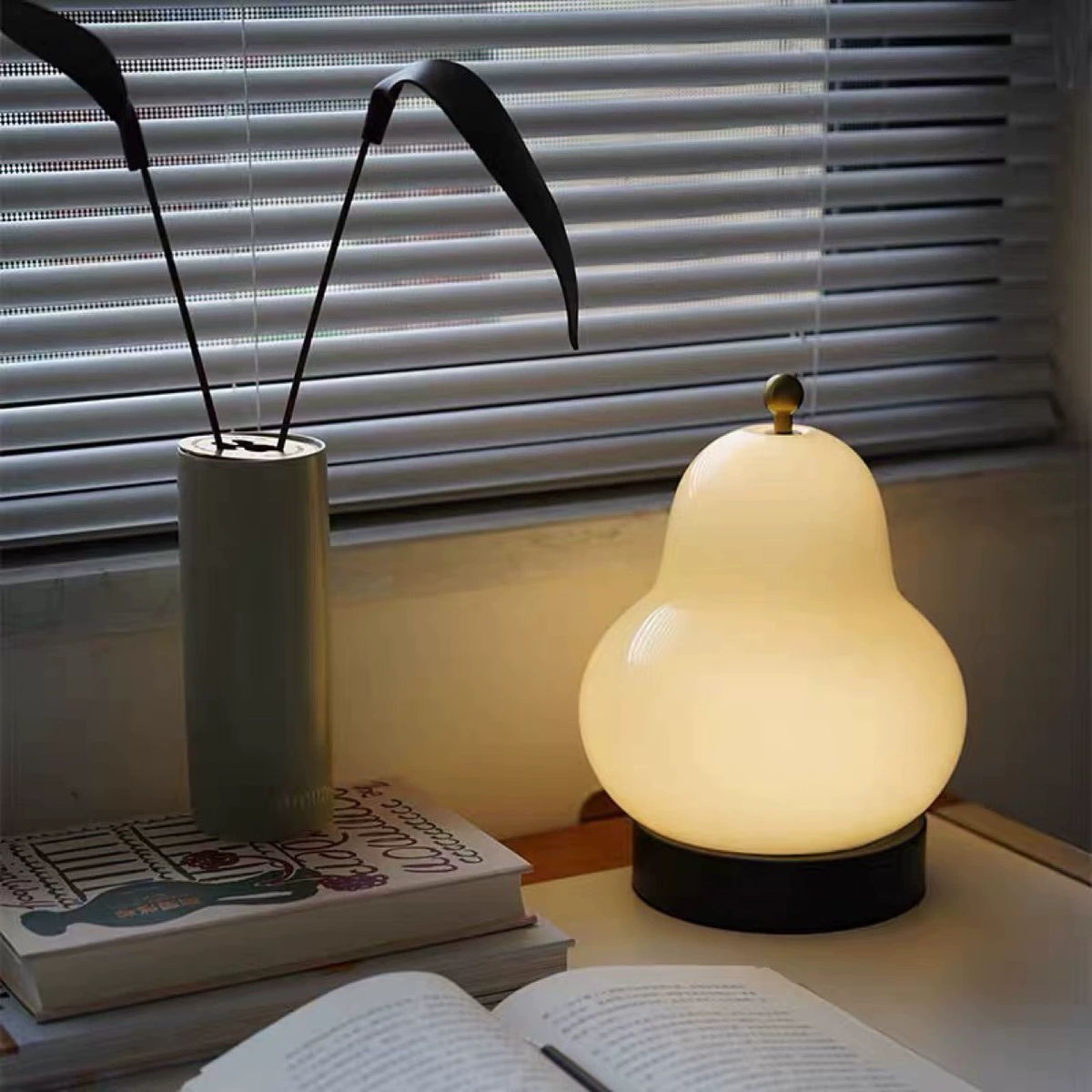 French Pear Table Lamp