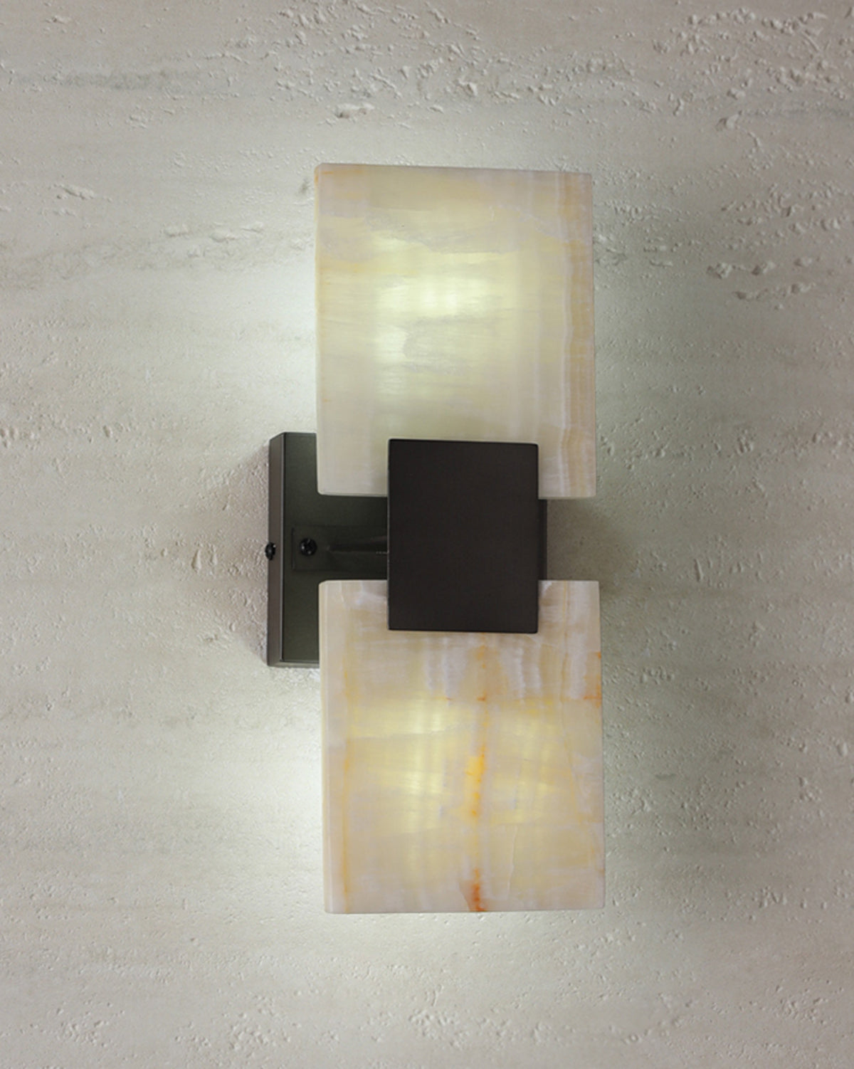 Lumen Onyx Wall Sconce