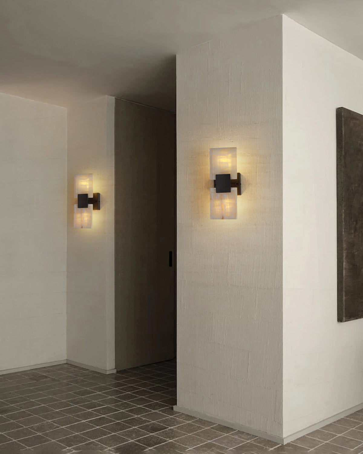 Lumen Onyx Wall Sconce