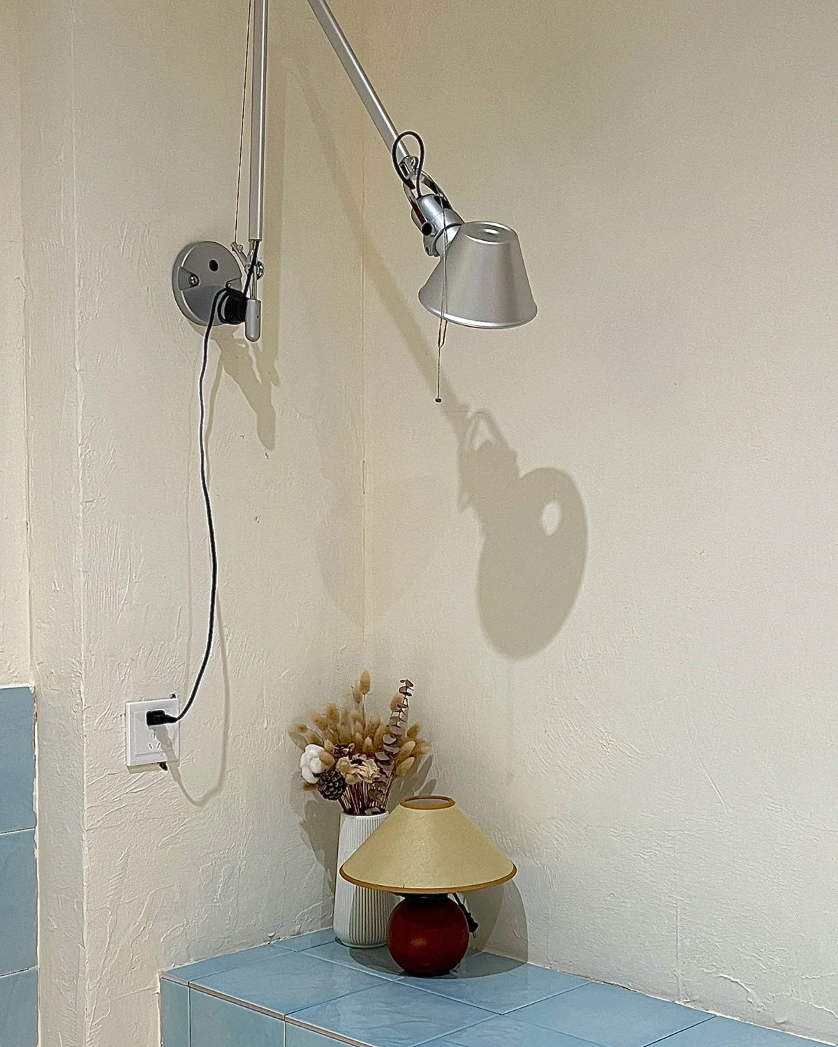 Mercury Swing Arm Lamp