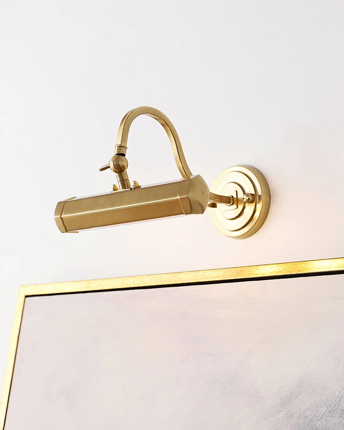 Pacific Wall Lamp