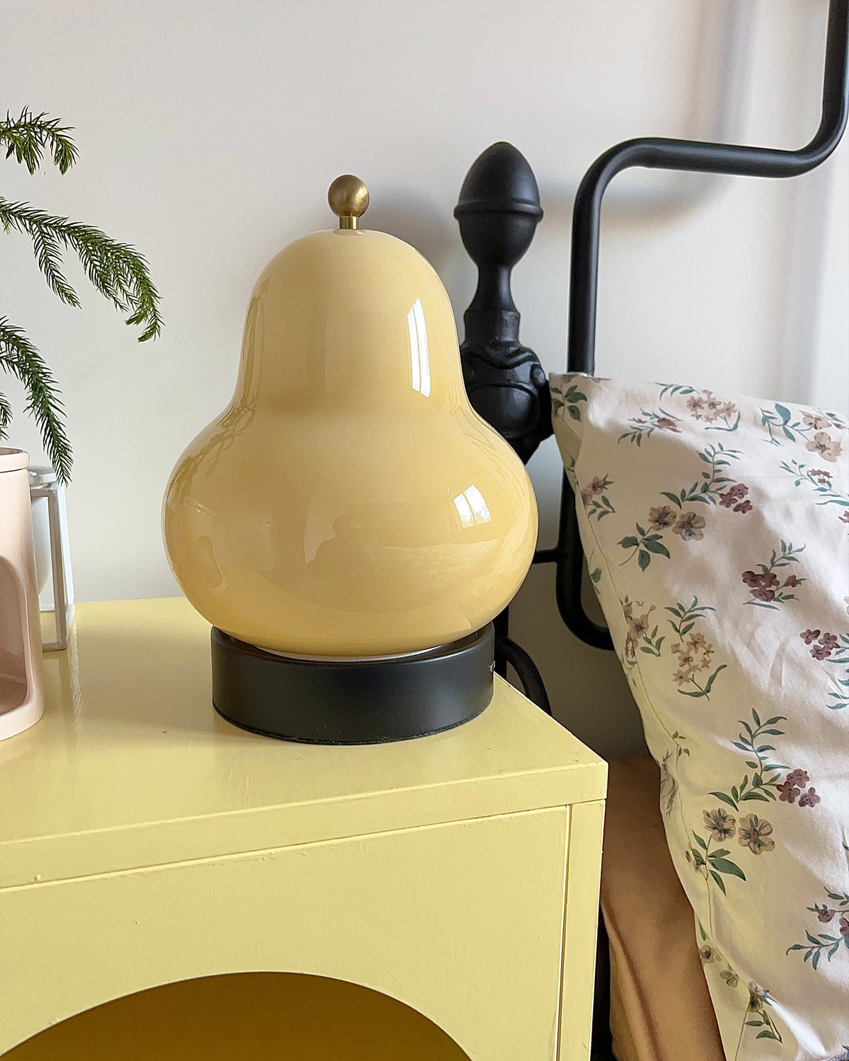 French Pear Table Lamp-elegalight