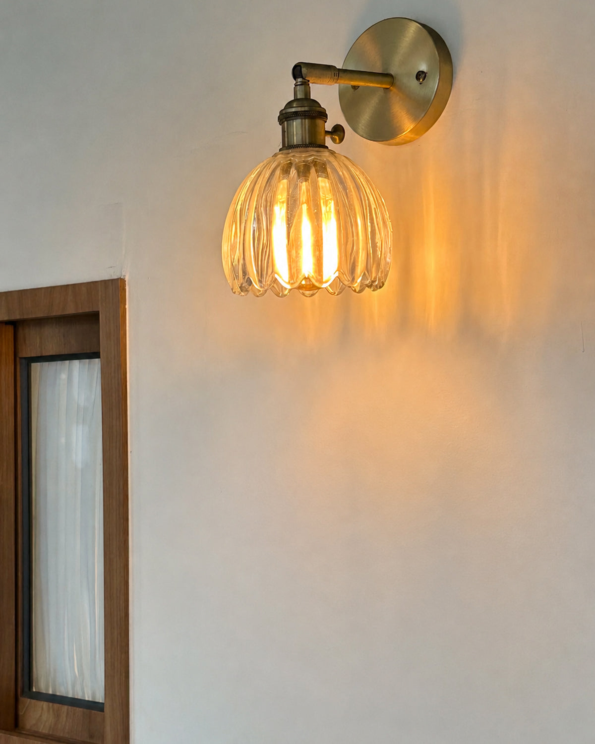 Petal Bud Glass Wall Sconce