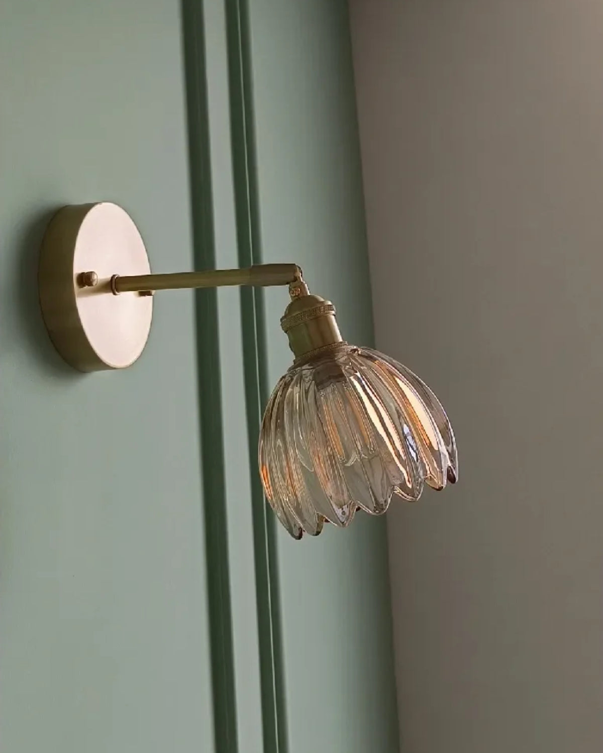 Petal Bud Glass Wall Sconce