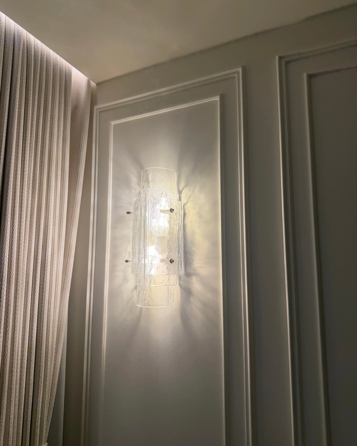 Ribbon Veil Murano Glass Wall Sconce