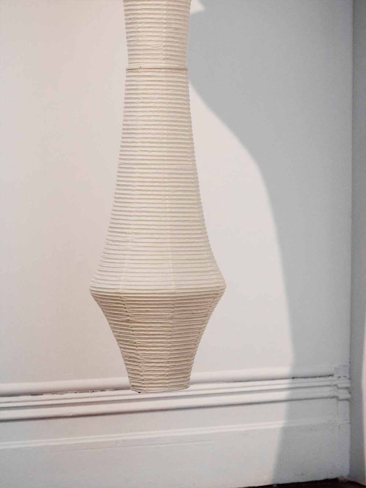 Rice Paper E Pendant Light-elegalight
