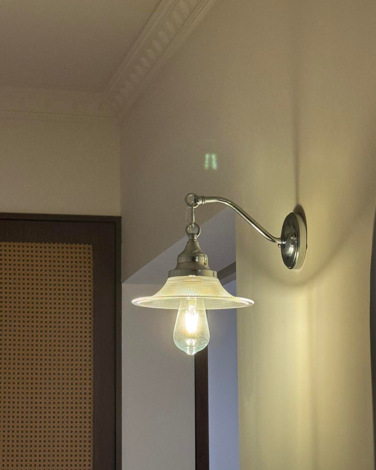 Ripple Brim Glass Wall Sconce