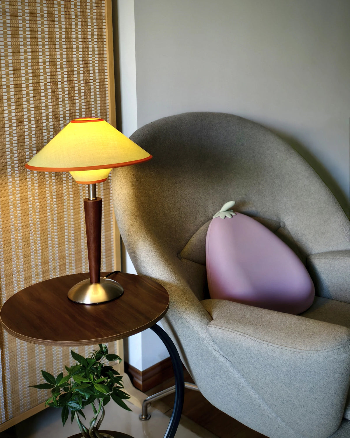 Talonwood Table Lamp