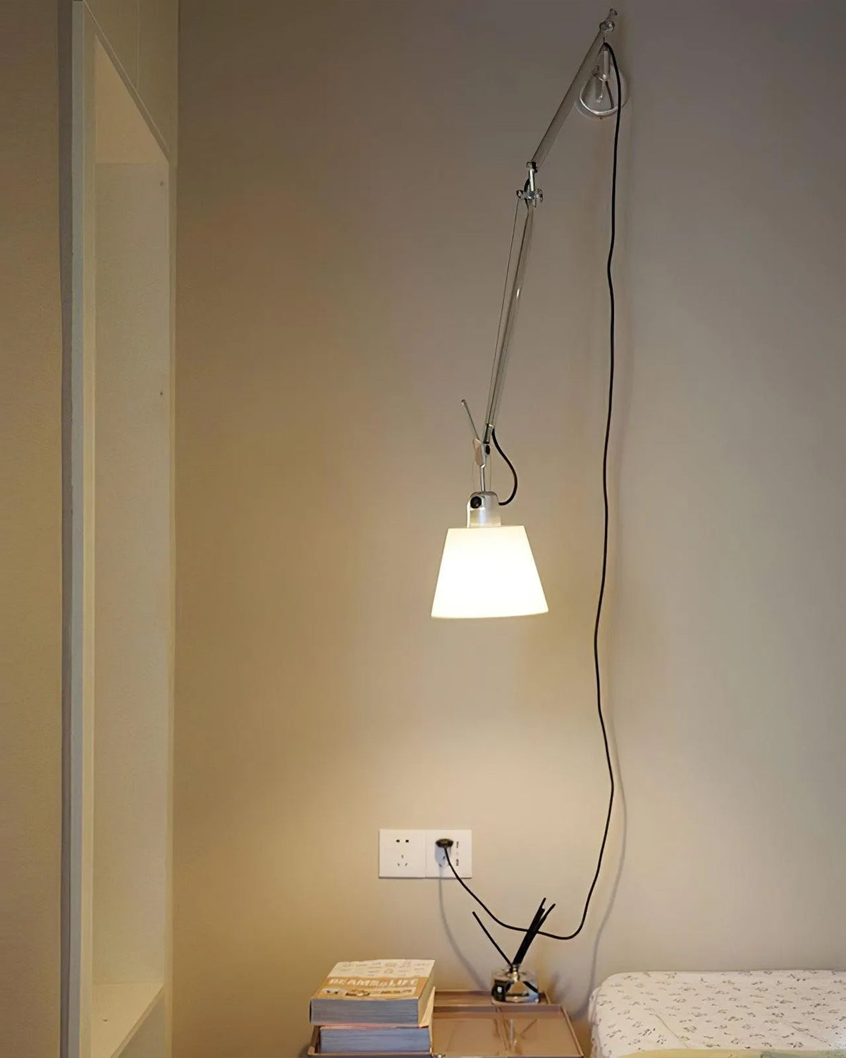 Rocker Modern Design Wall Lamp