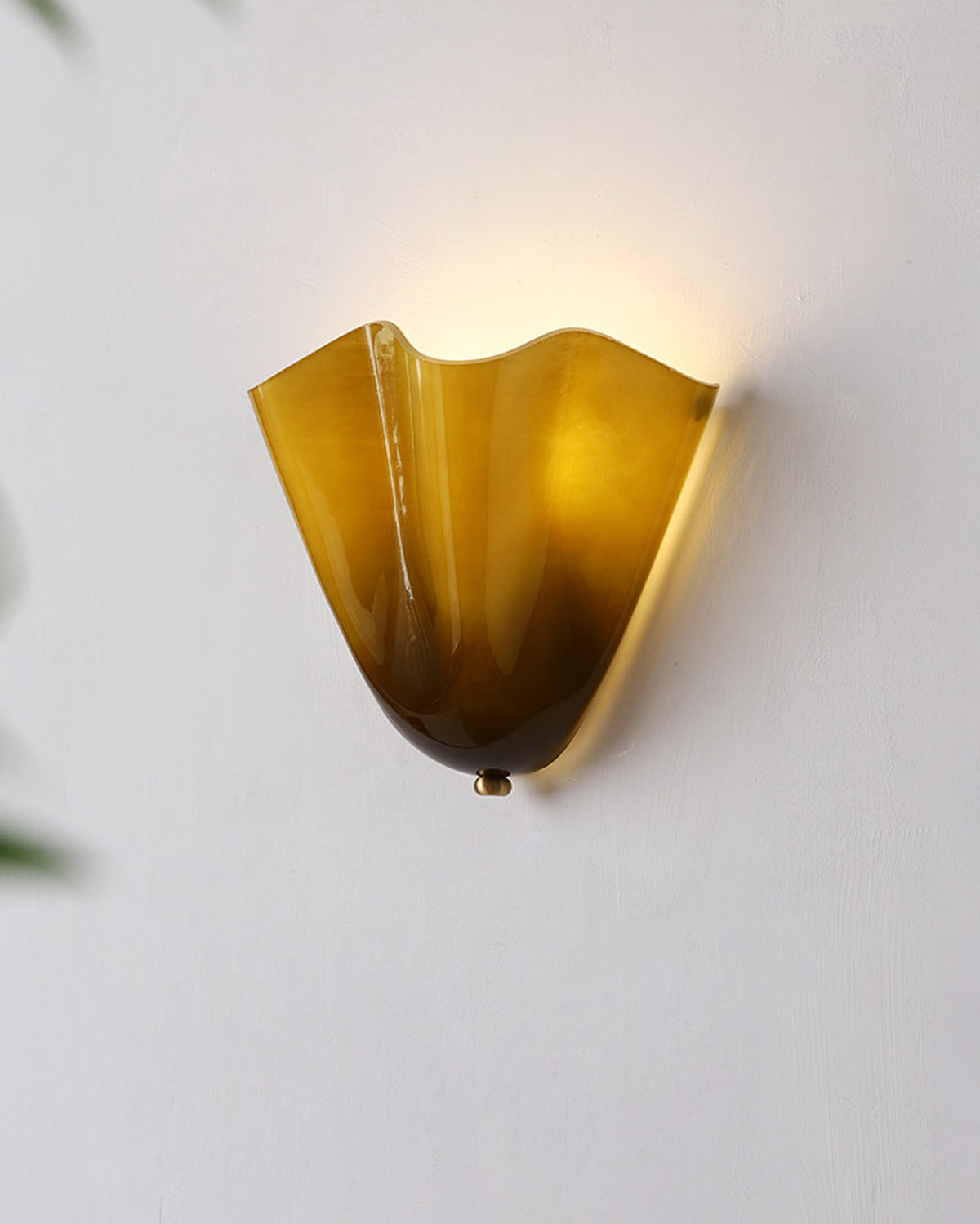 Vera Vintage Glass Wall Lamp