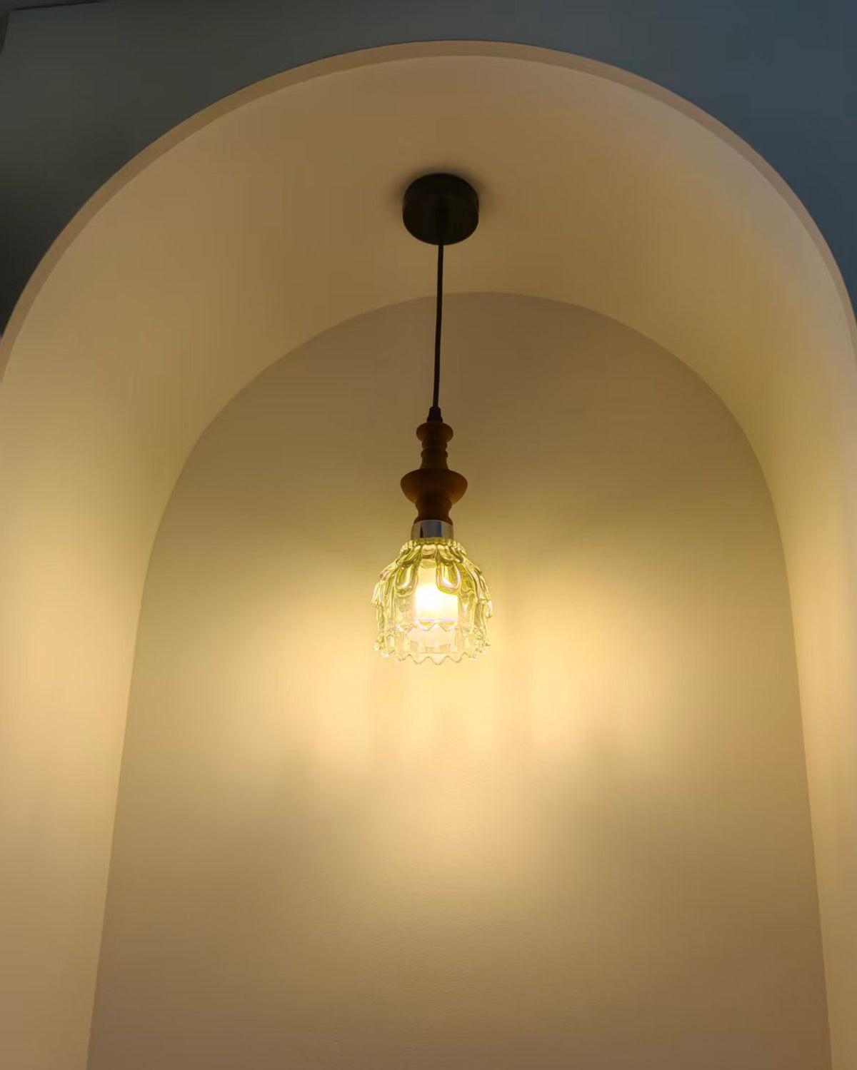 Verdant Dew Glass Pendant Light